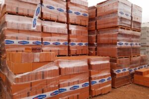 Corralón Casa Suita