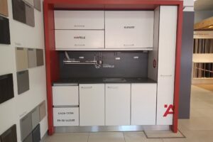 Egger Haus Corralón Aconquija Srl