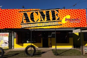 Ferretería pinturería Acme