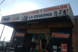 Ferretería Y Pinturería La Esquina